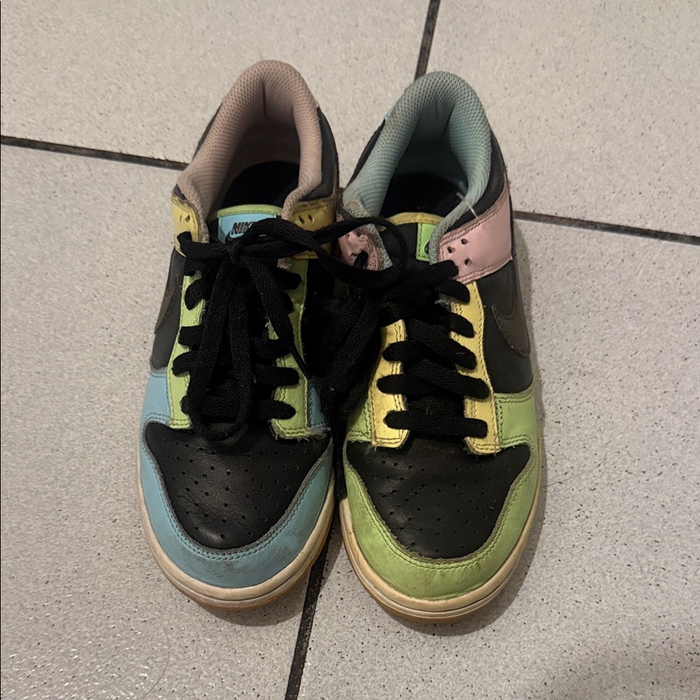 Nike Multicolor Sneakers with Black Accents